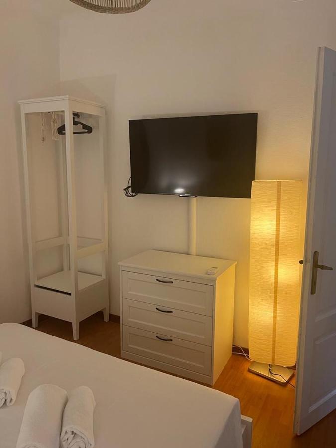 Dormitrieste City Life Apartment Экстерьер фото